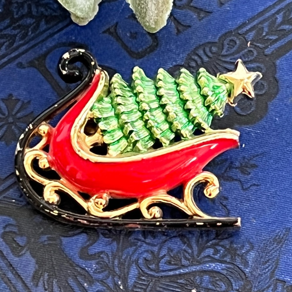 Vintage Christmas Brooch